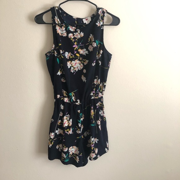 Floral Romper - Picture 1 of 7